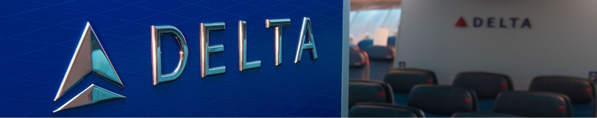 Entrance to Delta airplane