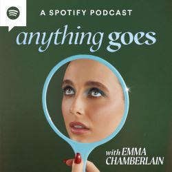 Poster anything goes con emma chamberlain