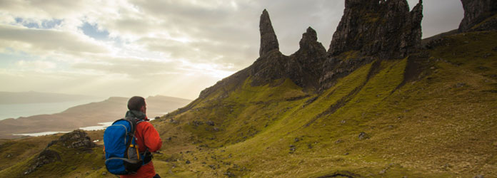 Wanderer in Skye, Schottland