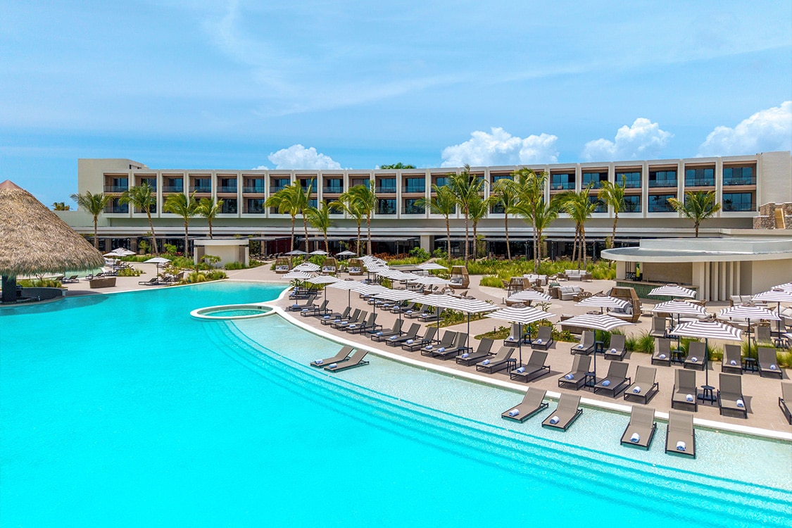 Zemi Miches All-Inclusive Resort, Curio Collection by Hilton