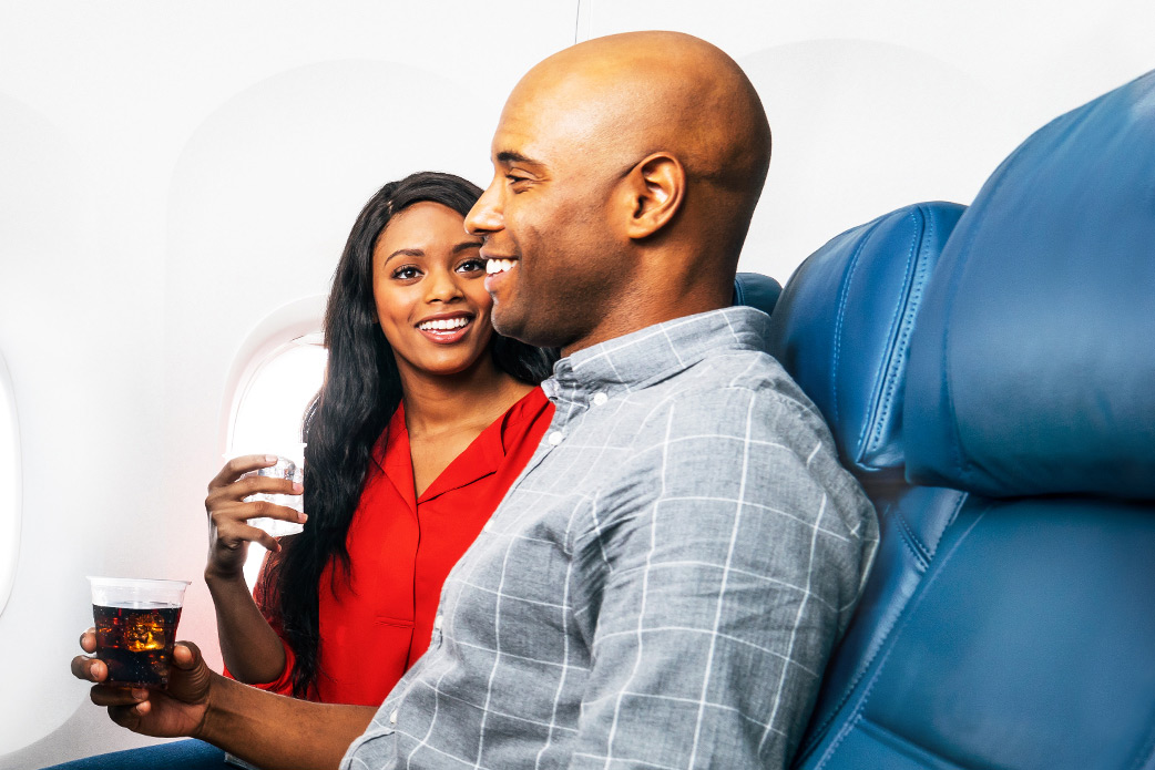 Fai clic sull'immagine per andare alla pagina Main Cabin
